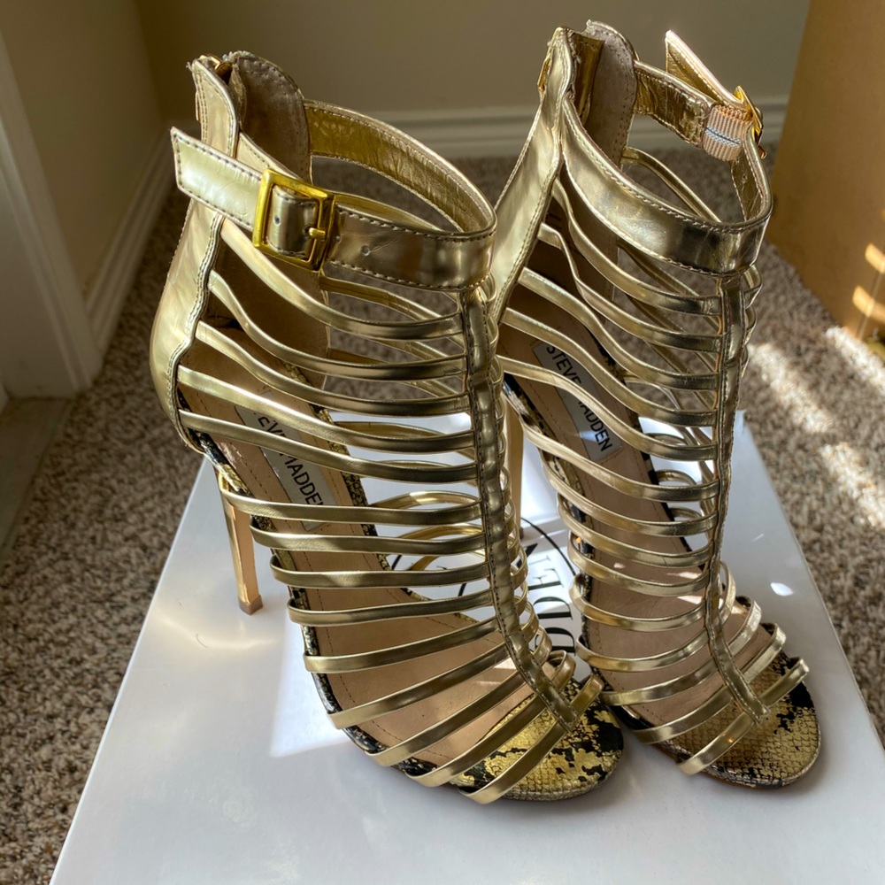 Gold, Caged, Zip up heel